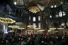 Ayasofya'da uzun kuyruklara son! Yeni düzenleme bugün başlıyor: Turistler giriş için 25 avro ücret ödeyecek