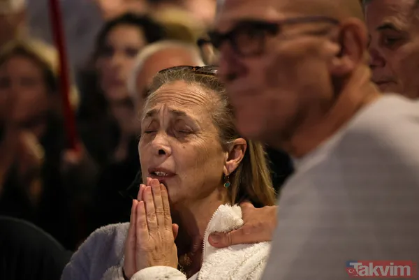 İsrailli esirlerin ailelerinden katil Netayahu'ya tepki yağmaya devam ediyor: Bakanlık yakındaki yolu 241 saniye boyunca trafiğe kapattılar - 4