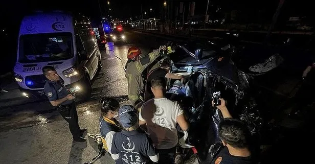 Bursa’da kaza: Sürücü araçta sıkıştı
