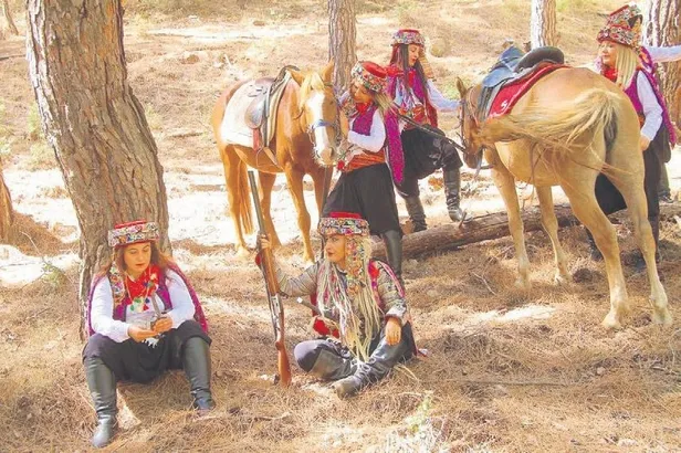 2011de-bobrek-yetmezligine-yakalanan-kadir-mercan-11-yil-sonra-mutlu-sona-ulasti-yasam-haberleri-1664149358441.jpeg 2011'de böbrek yetmezliğine yakalanan Kadir Mercan 11 yıl sonra mutlu sona ulaştı! | Yaşam haberleri-8