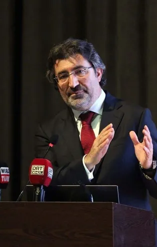 Türkiye Bankalar Birliği Başkanı Alpaslan Çakar, Denizli’de açıklamalarda bulundu