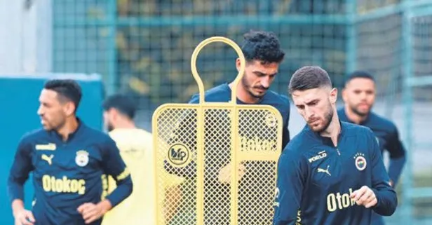 Fenerbahçe, Kasımpaşa ile deplasmanda oynayacağı maça hazırlanıyor!