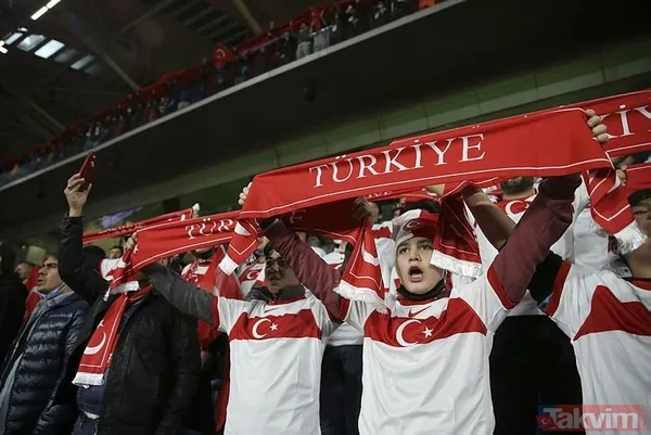 Türkiye lider olup Dünya Kupası'na gidebilir mi? Türkiye gruptan nasıl çıkar? İşte A Milli Takımın Katar bileti için olasılıkları - 4