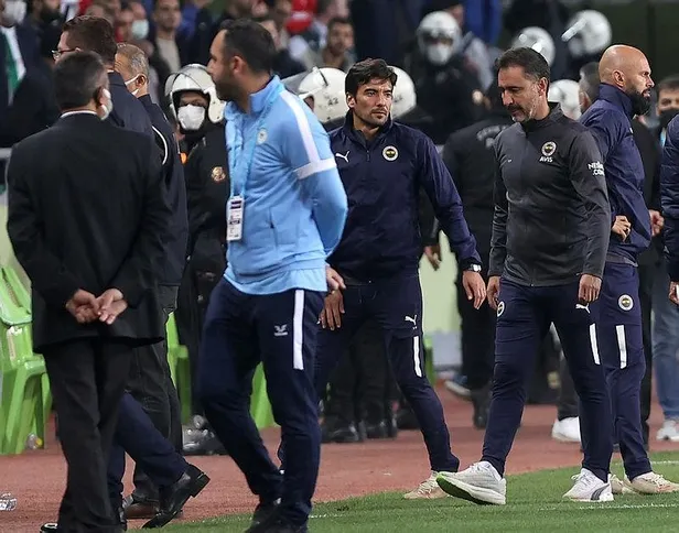 fenerbahce-teknik-direktoru-vitor-pereira-konyaspor-maglubiyeti-sonrasi-olay-sozler-hic-bir-sey-yapmadan-1635627512598.jpeg