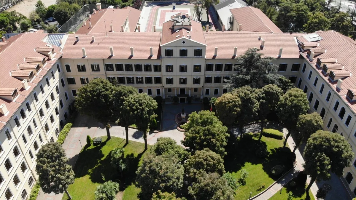 Son dakika: Rekabet Kurulu’ndan İstanbul’daki Saint-Joseph, Saint ...