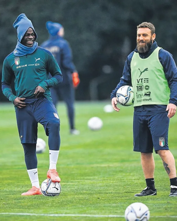 galatasarayda-gedson-transferi-yilan-hikayesine-dondu-1643317358583.jpeg Galatasaray'da Gedson transferi yılan hikayesine döndü!-9