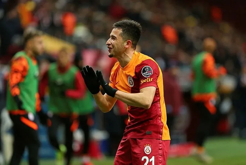 Galatasaray transfer haberleri | Okan Buruk'tan şok karar! Tam 8 isim... - 15