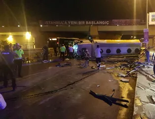 Avcılar’da yakıt tankeri devrildi!