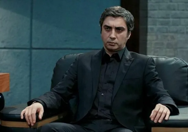 kurtlar-vadisinin-yonetmeninden-cok-konusulacak-yeni-dizi-usta-oyuncuyu-ekrana-dondurdu-1653659284990.jpg Kurtlar Vadisi’nin yönetmeninden çok konuşulacak yeni dizi! Usta oyuncuyu ekrana döndürdü! Yeni bir Polat Alemdar Elif Eylül aşkı doğuyor...-2