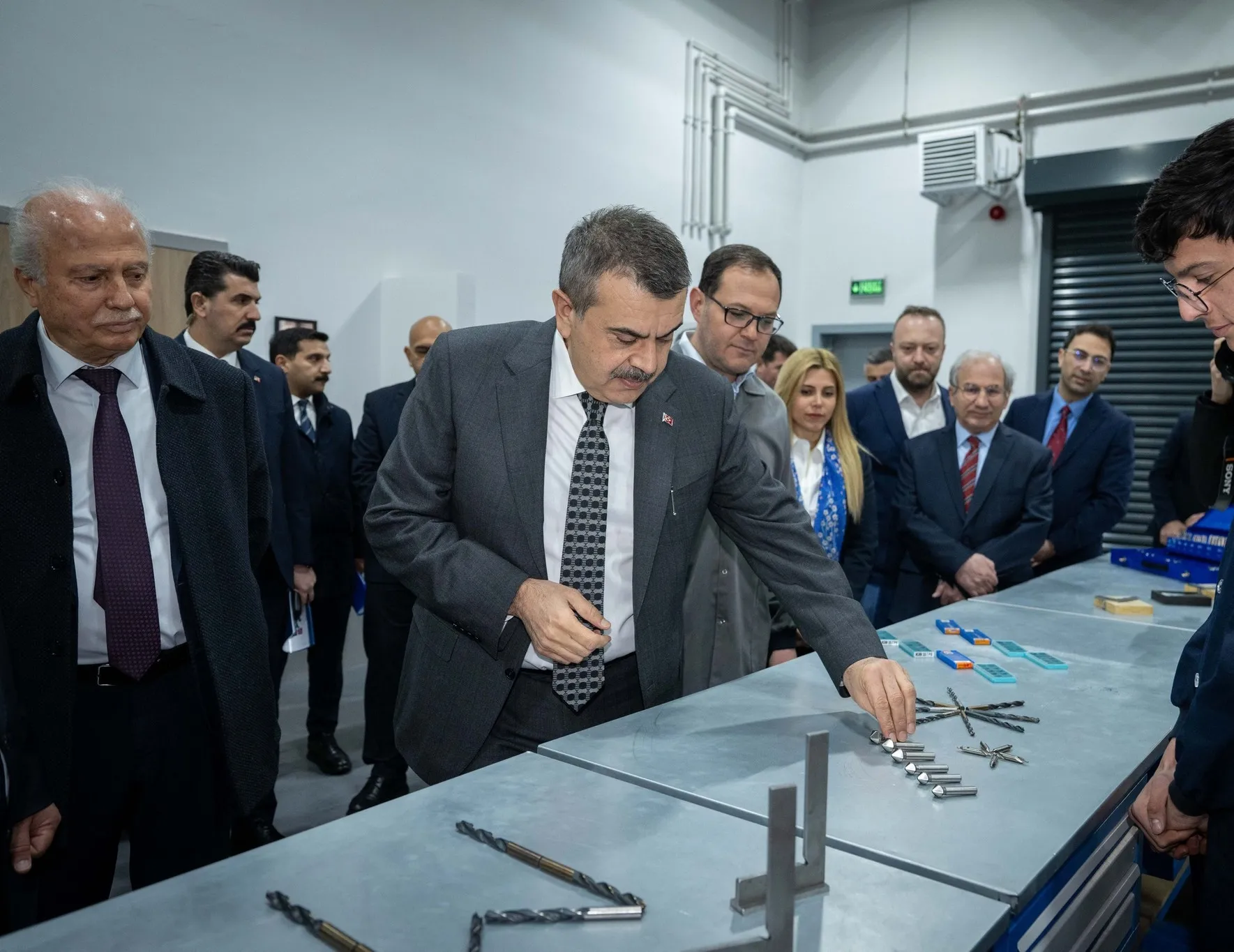 Bakan Tekin eğitim tarihinde bir ilki açıkladı: 100 öğrenciden 43’ü meslek lisesine kayıt yaptırdı
