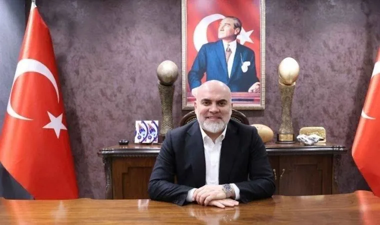 istanbuldaki-yolsuzluk-sorusturmasinda-yeni-detay-luks-otomobiller-site-otoparkindan-cikti-1745897550735.jpeg
