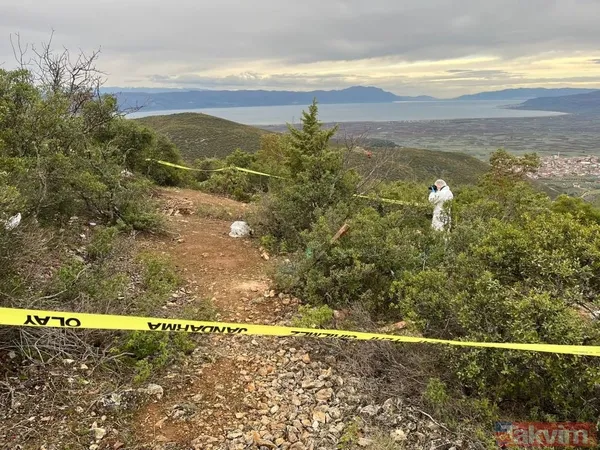 Papa İznik'e gideceğini duyurmuştu! Haberi alan defineciler şehirde kazılmadık yer bırakmadı - 8