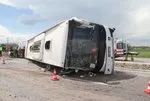 Konya’da yolcu otobüsü devrildi: 13 yaralı