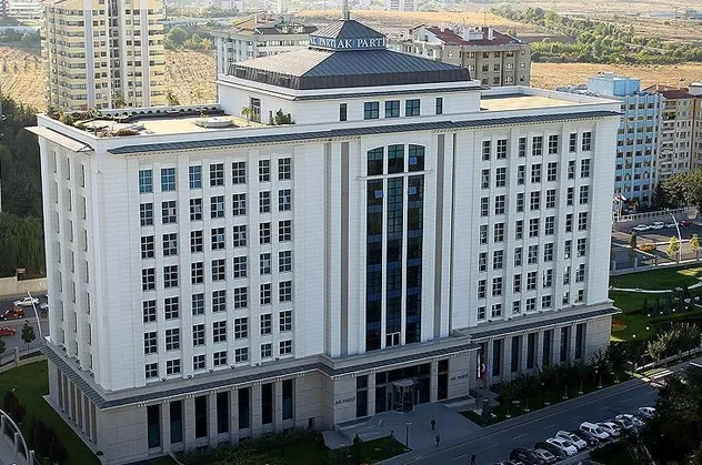 AK Parti'nin 2023 stratejisi belli oldu! Hedef Z kuşağı!