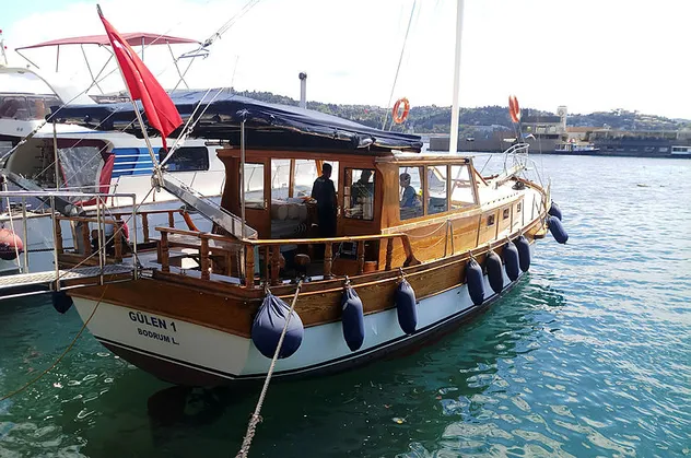 İstanbul'da şüpheli ölüm! Teknede bulundu