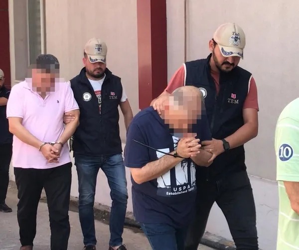 ormanlarimizi-yakan-hainleri-fonladi-pkkli-terorist-adanada-paketlendi-1692349219902.jpeg Ormanlarımızı yakan hainleri fonladı! PKK'lı terörist Adana'da paketlendi-3