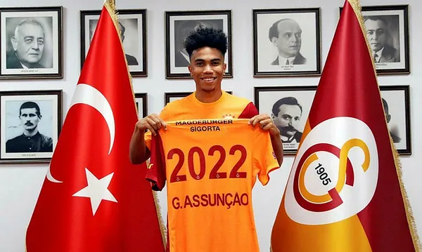 1631175813833.jpg Galatasaray'da orta sahaya yeni ilaç: Gustavo Assunçao! İşte öne çıkan özellikleri-2