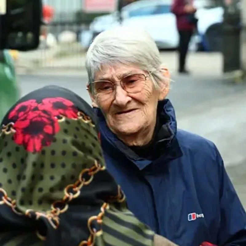 47-yillik-esini-kaybeden-canan-karatay-stresten-dislerim-dokuldu-1776843378028.jpg 47 yıllık büyük aşkın ardından... Canan Karatay ilk kez açıkladı: "Stresten dişlerim döküldü"-3