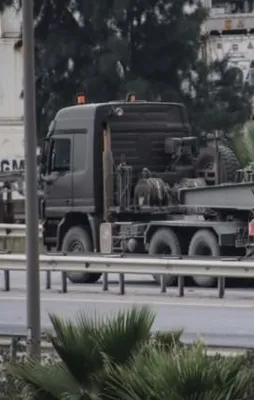 Sınıra askeri sevkiyat devam ediyor