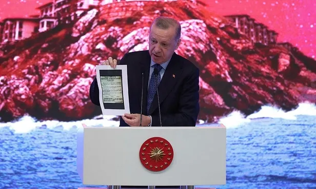 baskan-erdogan-tarihi-belgeyi-gostererek-sordu-bay-kemalin-gecen-aksam-soylediginden-farki-var-mi-1653657118978.jpeg Başkan Erdoğan tarihi belgeyi göstererek sordu: "Bay Kemal'in geçen akşam söylediğinden farkı var mı?"-5