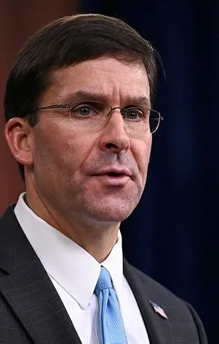 Mark Esper: ABD askerleri Suriye'deki petrol sahalarından çekilmeyecek