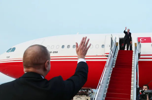 dunya-baskan-erdoganin-nahcivan-ziyaretini-konusuyor-alman-basinindan-ikinci-operasyon-mesaji-1695713965699.jpg Dünya Başkan Erdoğan’ın Nahçıvan ziyaretini konuşuyor! Alman basınından ‘ikinci operasyon’ mesajı-1