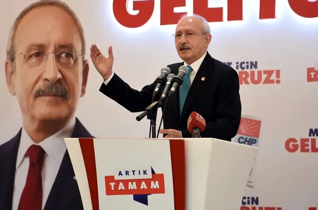 Kılıçdaroğlu en büyük icraatı çöp dağları olan CHP'li belediyeleri utanmadan övdü
