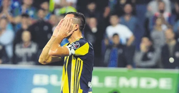 Fener: 7 maç 6 gol  RVP: 7 maç 6 gol