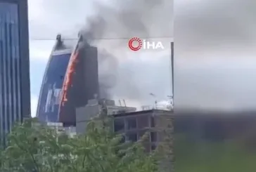 Ataşehir’de 17 katlı iş merkezinde yangın!
