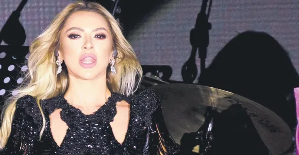 Hadise eski günleri aratmadı! Unutulmaz performans...