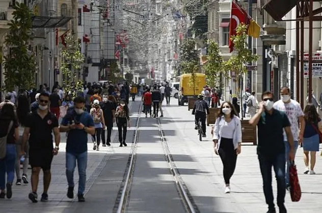 Bu hafta sonu sokağa çıkma yasağı var mı? 24-25 Ekim sokağa çıkma yasağı uygulanacak mı?