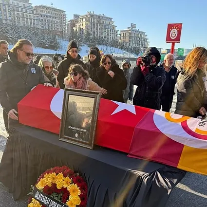 Gökmen Özdenak’a veda!