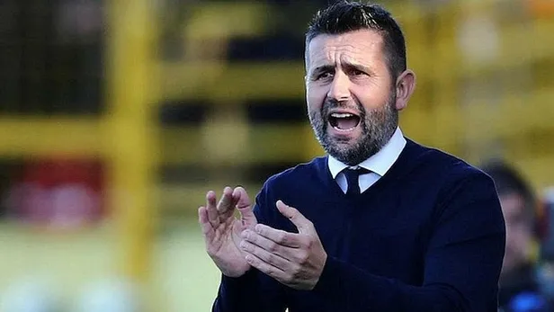 trabzonsporun-yeni-teknik-calistiricisi-nenad-bjelica-istanbula-geldi-1681775151264.jpeg Trabzonspor'un yeni teknik çalıştırıcısı Nenad Bjelica İstanbul'a geldi-3