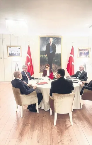Temel Karamollaoğlu safını belli etti! Akşener'e resti çekti, Kılıçdaroğlu'na övgüler dizdi