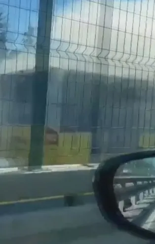 Yandaşa kıyak ihale sonucu bakımsız kalan metrobüs alev aldı! Seferler aksadı
