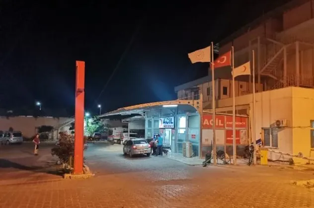 İzmir'de feci kaza: Servis minibüsünün çarptığı yaya öldü!