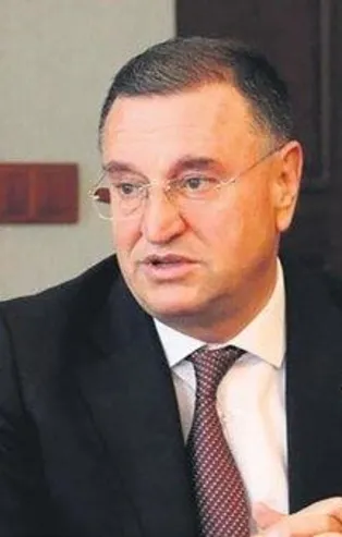 CHP’li Lütfü Savaş'ın skandal sözlerine sert tepki: Cumhurbaşkanı adayı değil "Müstemleke Valisi" arıyorlar