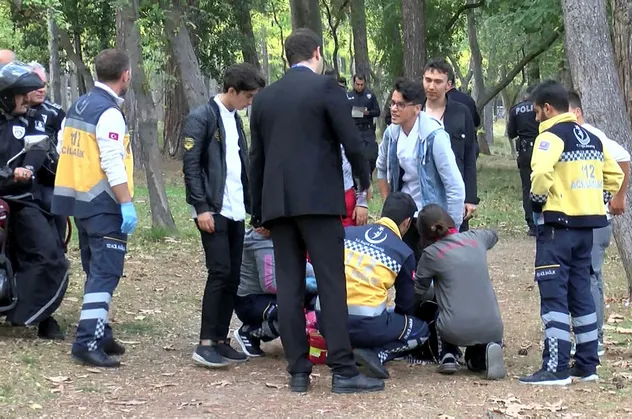 Öğrenciler arasında bıçaklı kavga! 2 yaralı!