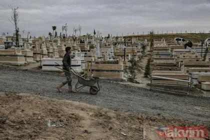 Ankara’da koronavirüsten ölen yakınlarını Ortaköy Mezarlığı’na defnedenlerin anlattıkları yürekleri dağlıyor