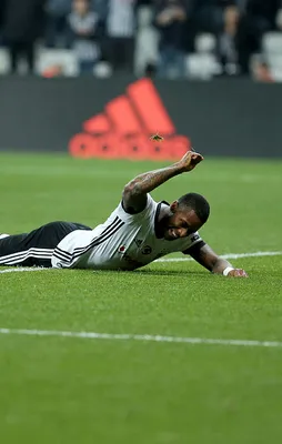 Lens'e büyük tepki!