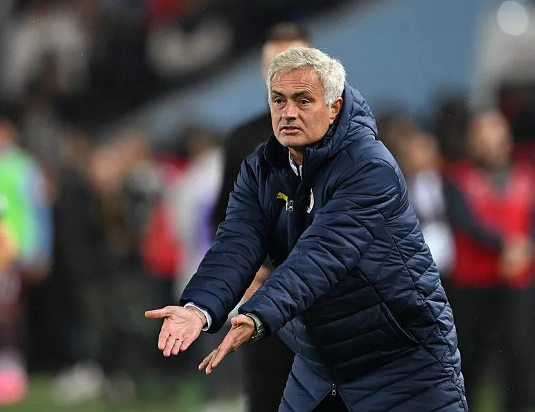 Mourinho’dan Mert&Çağlar sürprizi