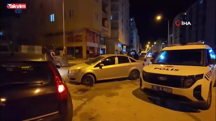 Çorum’da bıçaklı kavga: 2 kişi yaralandı