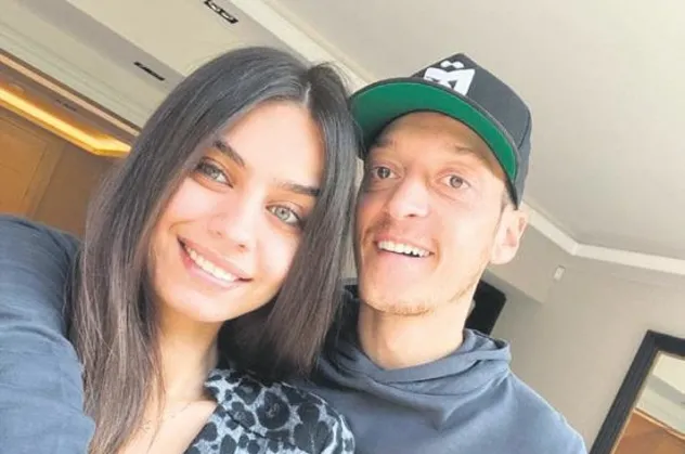 Mesut Özil 'Payitaht Abdülhamid' dizisinin hayranı çıktı