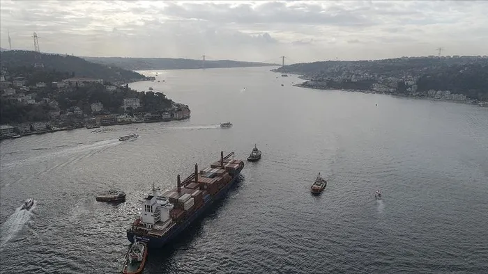 turkiye-karadenize-gemi-gecislerine-izin-verdi-iddiasi-yalan-cikti-1704204077025.jpeg "Türkiye Karadeniz'e gemi geçişlerine izin verdi" iddiası yalan çıktı-2