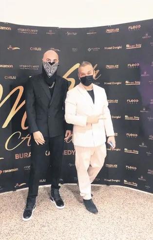 Soner Sarıkabadayı güldürdü