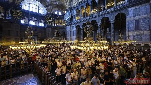 Fotoğraflar Anadolu Ajansı Vetakvim Grafik Arşivi'nden Alınmıştır.