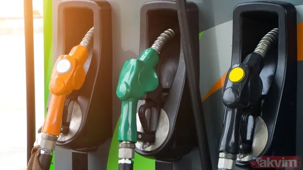 Benzine İndirim Var Mı? ⚫ Benzin Fiyatlarına Hafta Başında Yapılan 1 Lira 35 Kuruşluk İndirimin Ardından, Gece Yarısından İtibaren Geçerli Olacak Şekilde 2,06...