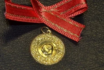 Köşede altını olan dikkat! Bugün çeyrek ve gram altın fiyatı ne kadar?