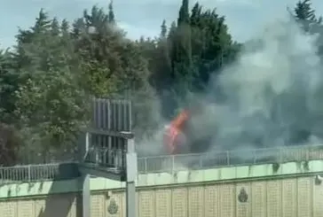 Turgut Özal ve Adnan Menderes'in mezarının bulunduğu Anıt Mezar'da yangın çıktı!