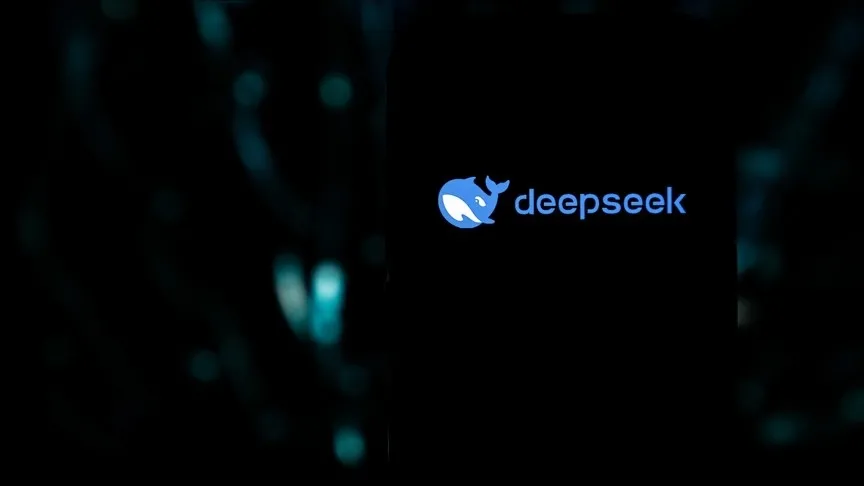yapay-zeka-savasinda-cin-alarmi-abd-uc-cephede-sikisti-1778939056660.jpeg Yapay zeka yarışında Çin ABD'yi yakaladı: DeepSeek alarmı-11